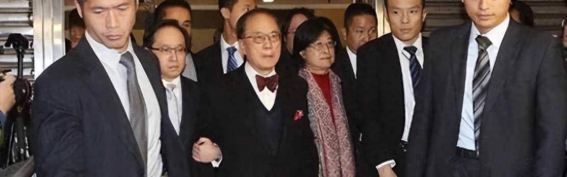 九游首页-“治港败类”曾荫权：治理香港7年，为何却在卸任后，获刑20个月