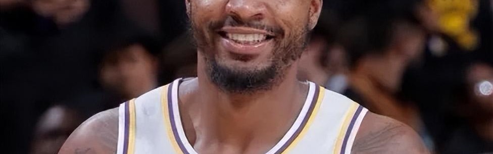 斯玛特和海斯打成最大赢家！雷迪克发布会公开称赞，统治内外线！